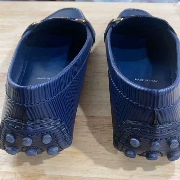 Louis Vuitton Blue Epi Leather Oxford Flat Loafers - Picture 5 of 8